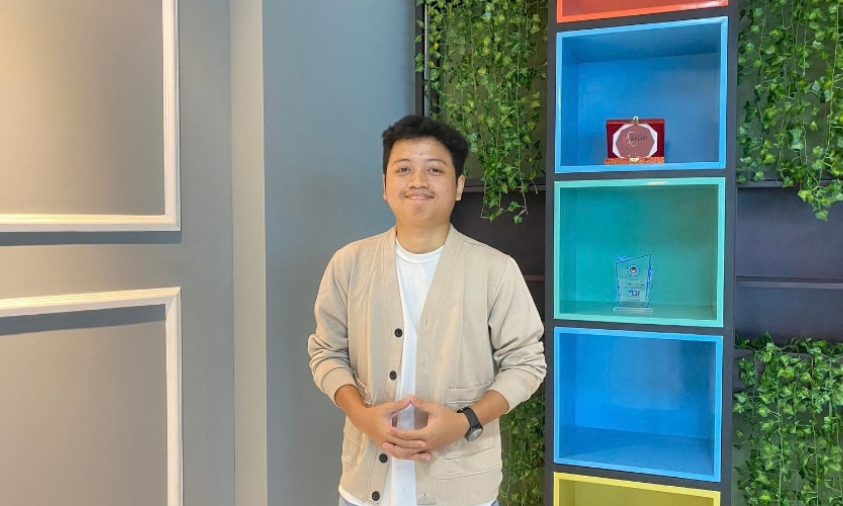 Menciptakan “Keberuntungan” Sendiri: Kisah Andri Nugi Baskoro, Lulusan IT yang Bersinar di Bank BRI